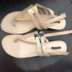 nude flats!